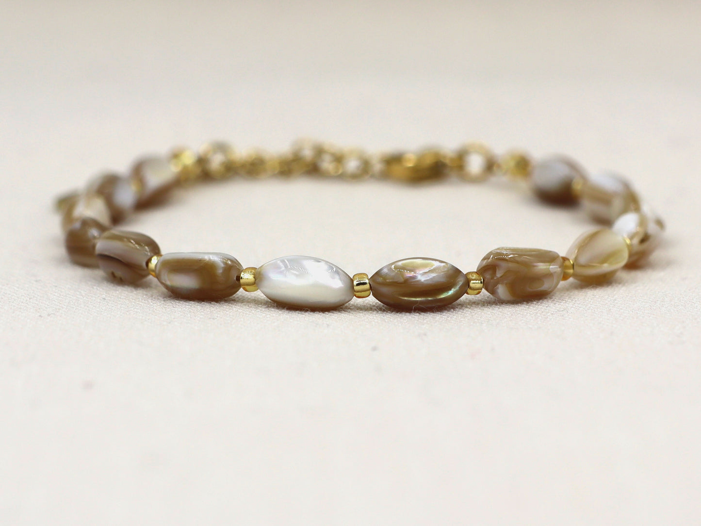 Bracelet Batu mother of pearl, silver or gold stainless steel