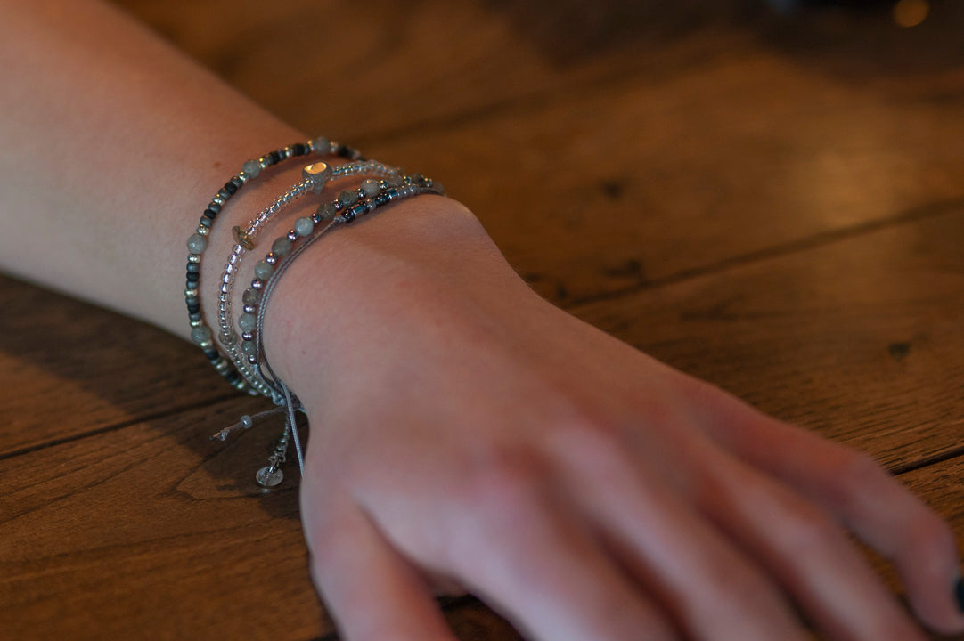 Armband Indah natuursteen, zilver of goud roestvrijstaal