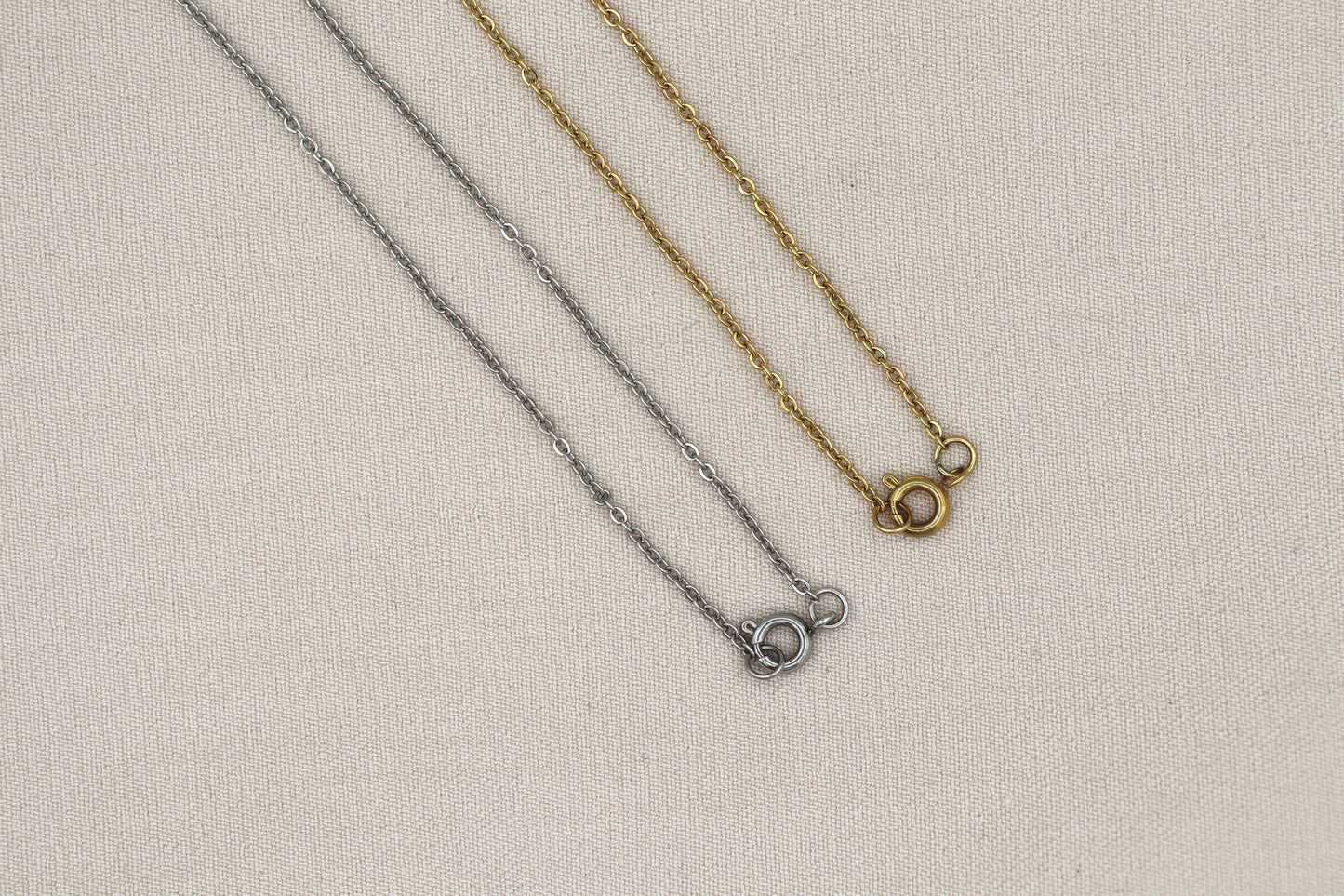 Collect beautiful moments, clover pendant