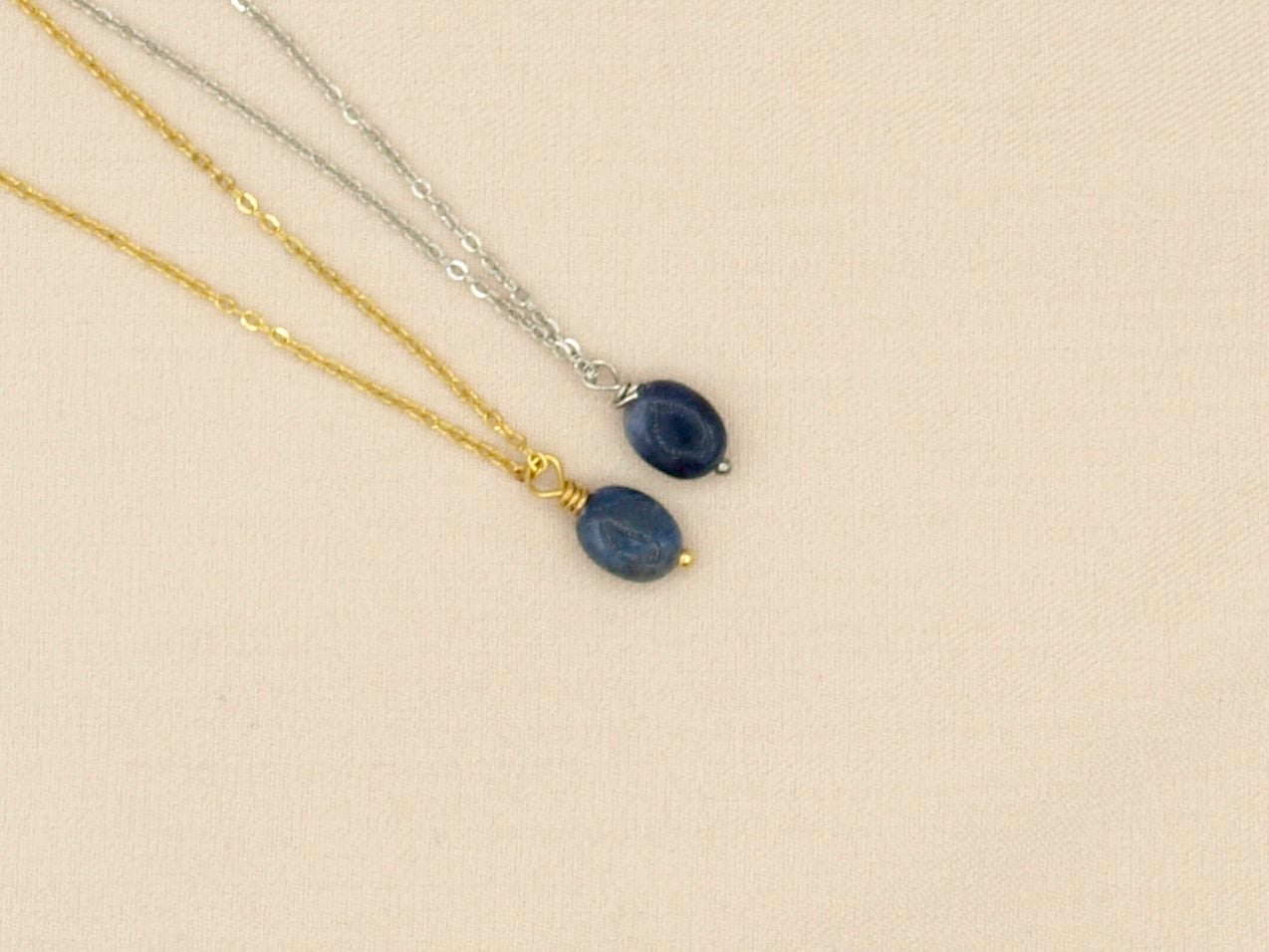 Ketting rock blauwe kwarts, zilver en goud roestvrij staal