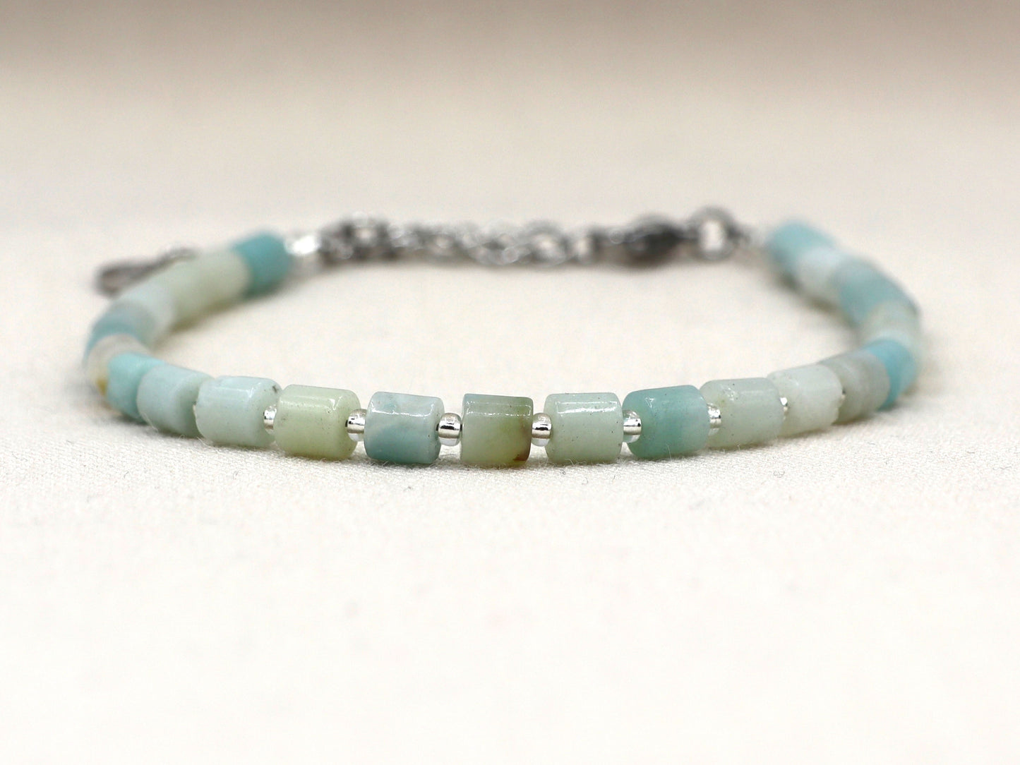 Necklace Batu chalcedon, silver or gold stainless steel
