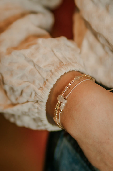 Bracelet Indah natural stone, silver or gold stainless steel